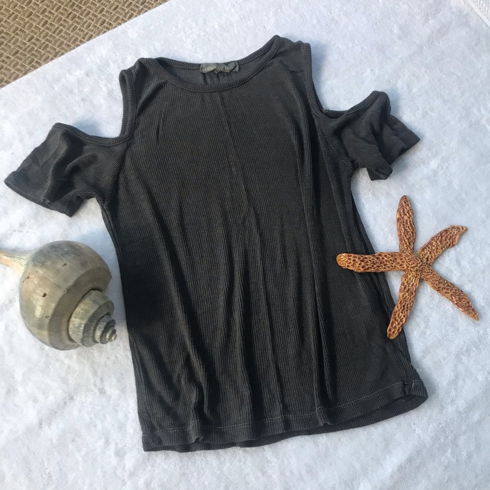 🧿2/$20🧿 AEO 'Don't Ask Why' Fitted Ribbed Top (2b)
